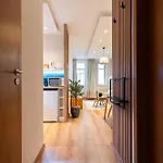 Geri Apartment
