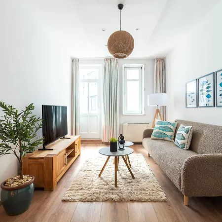 Geri * ザラエゲルセグ